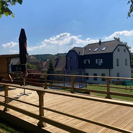 Apartments Villa Viola Kovářská Exteriör bild